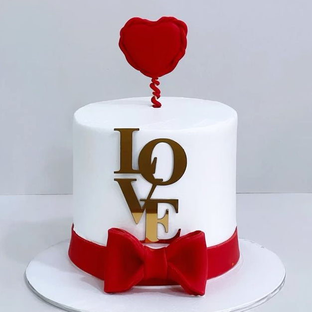 Love Red Ribbon Cake